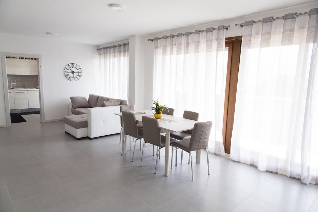 פרג'ינה ולסוגאנה La Terrazza Sul Lago מראה חיצוני תמונה
